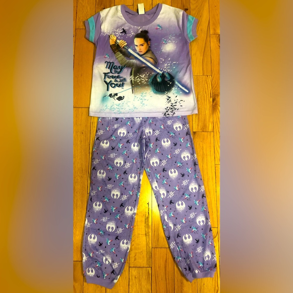 Girls pajamas